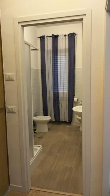 Cornelia House Apartamento *