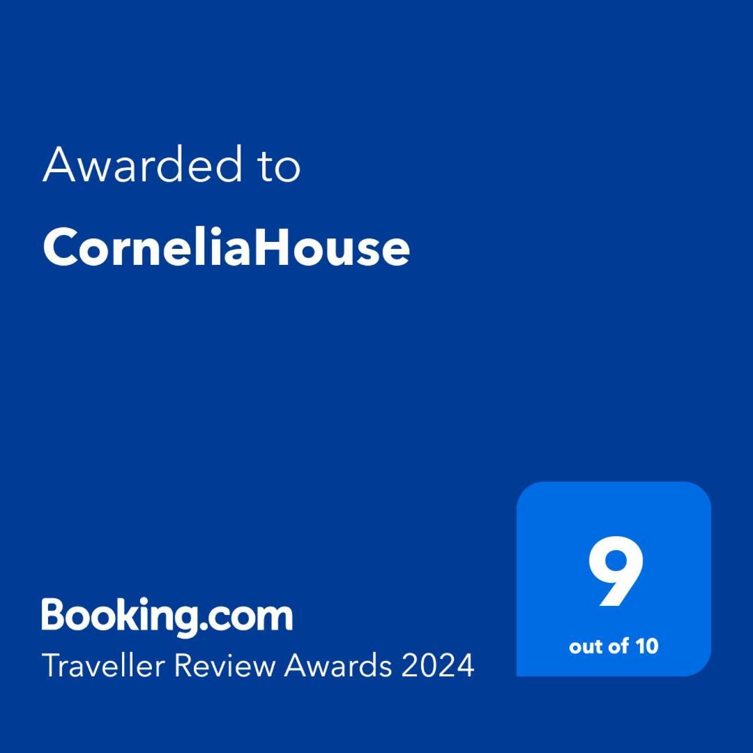 Cornelia House Apartamento *