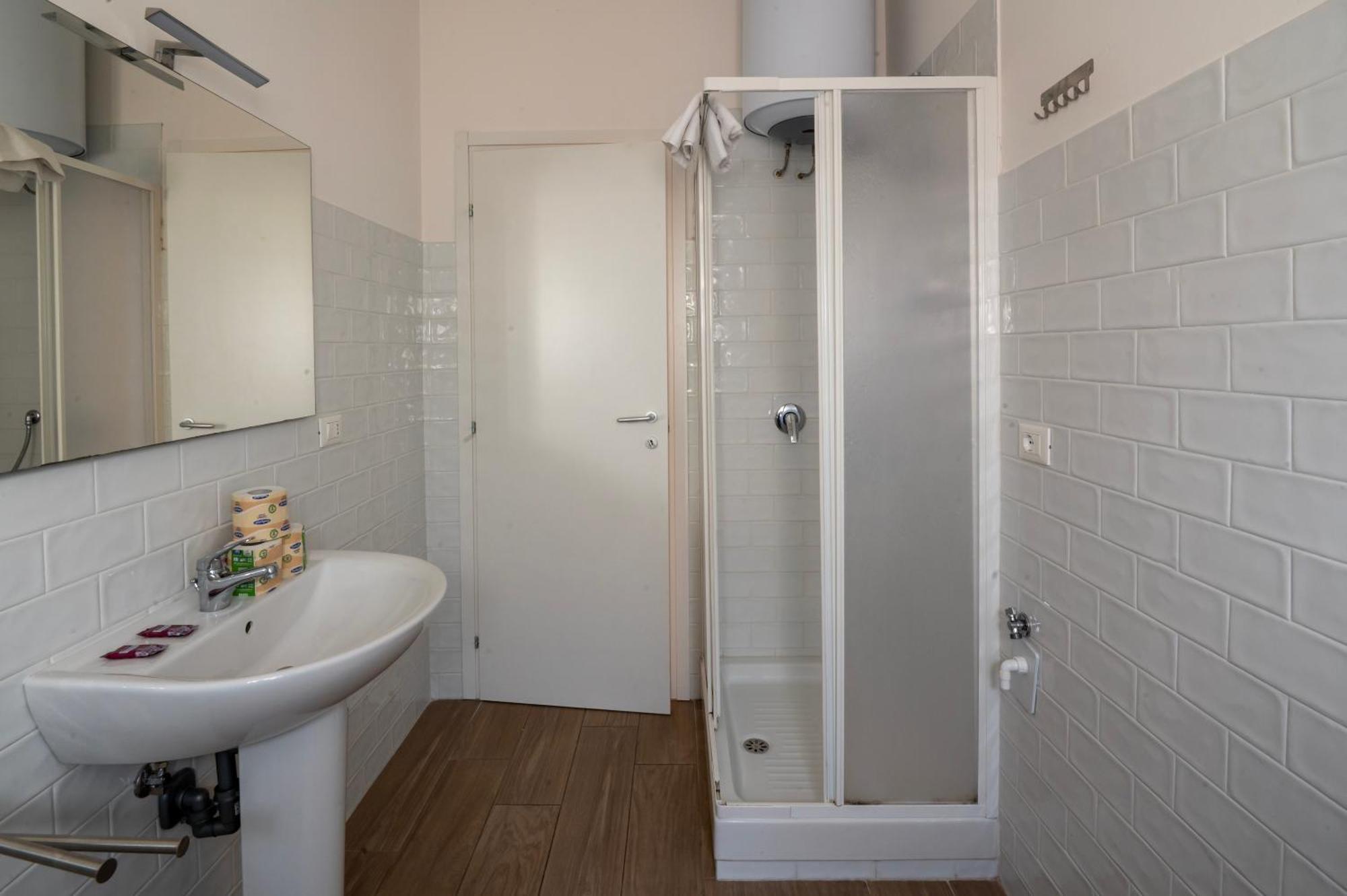 Cornelia House Apartamento *