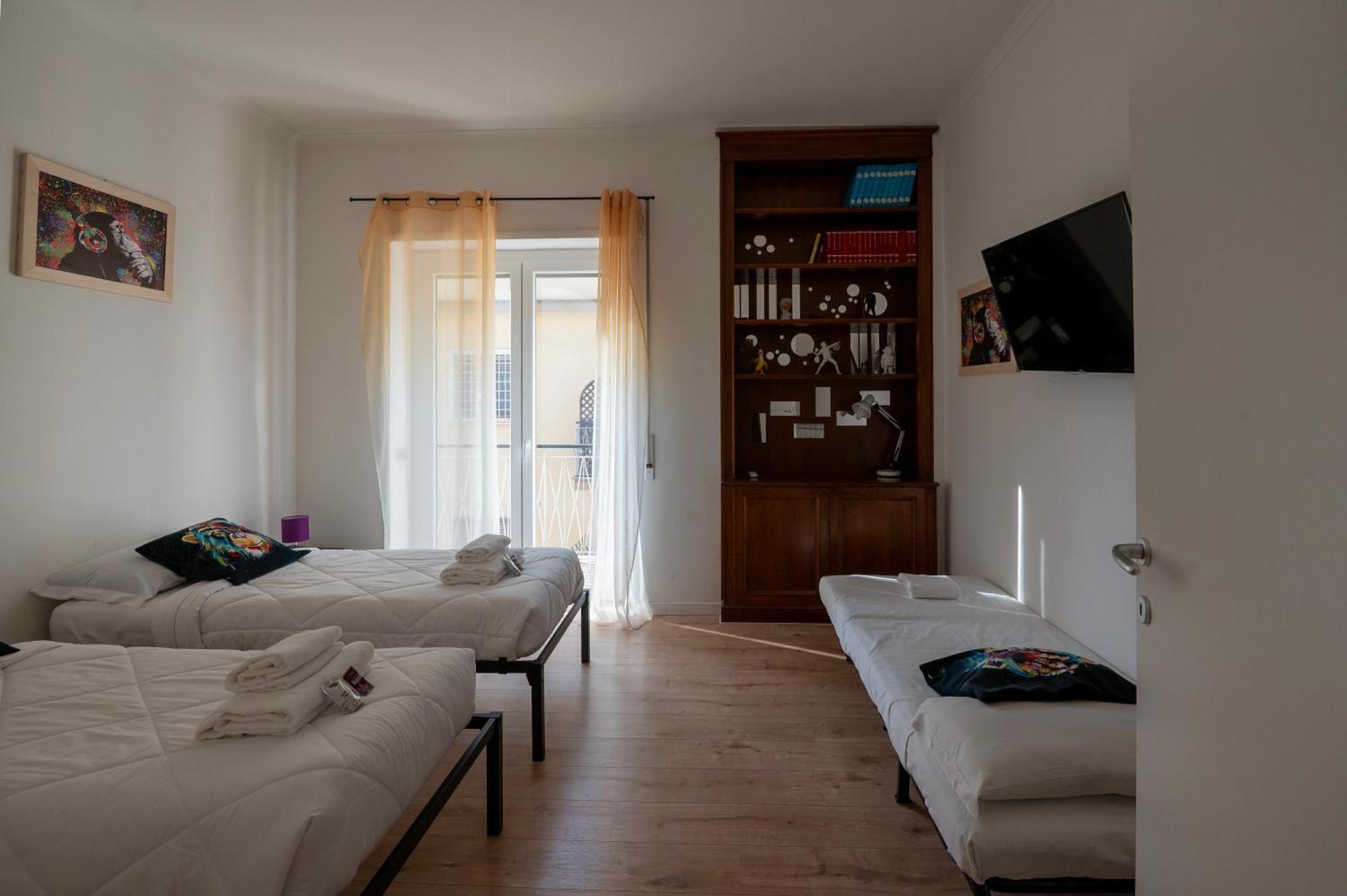 Cornelia House * Roma